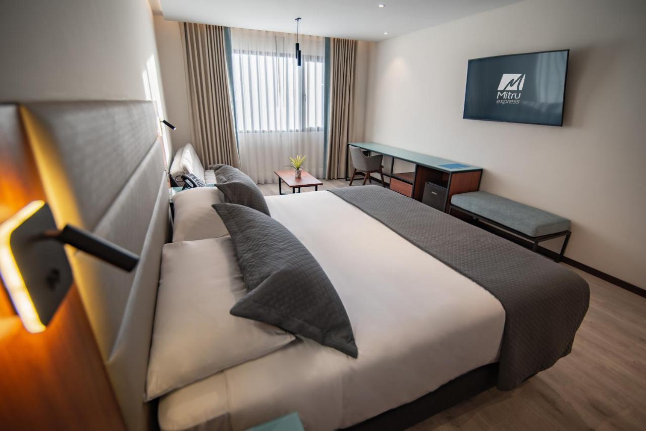 Mitru Express Hotel 4*